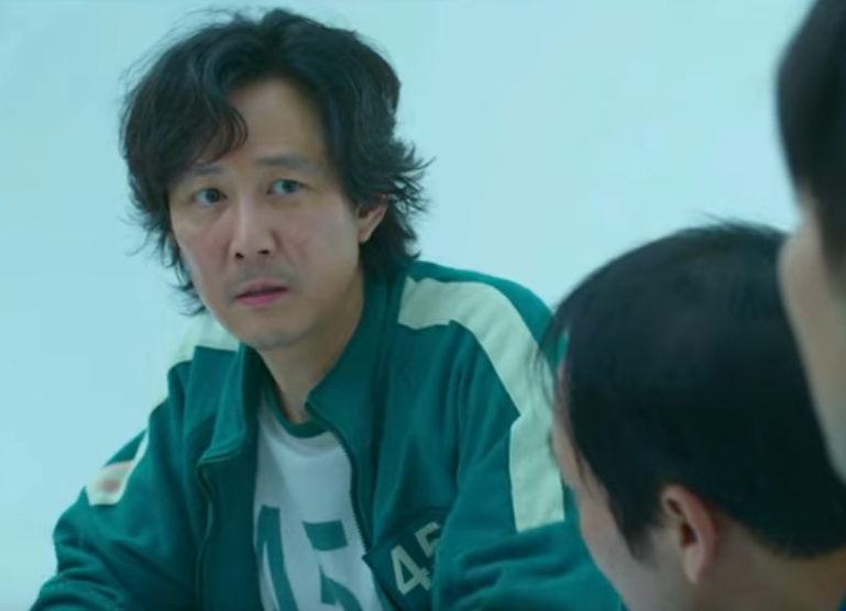 Lee Jung-jae como Seong Gi-hun, en la serie de Netflix El juego del calamar